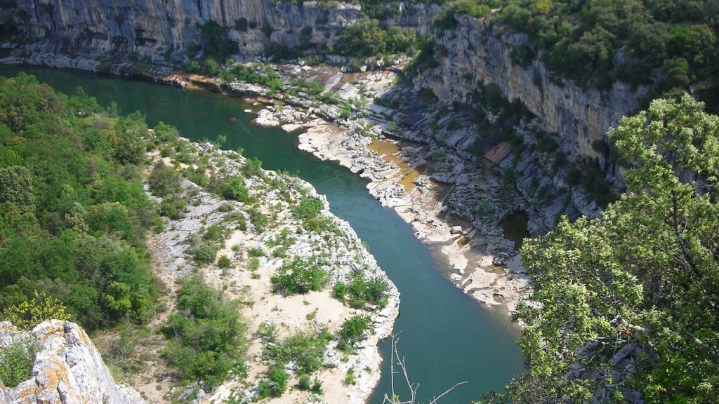 Comment choisir un camping pour découvrir l’Ardèche ?
