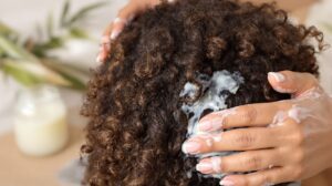 huile de coco cheveux